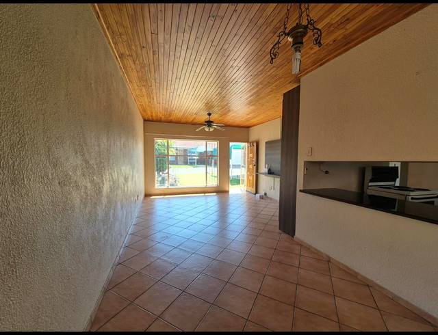 3 BEDROOM SECTIONAL TITLE FOR SALE IN ELANDSRAND